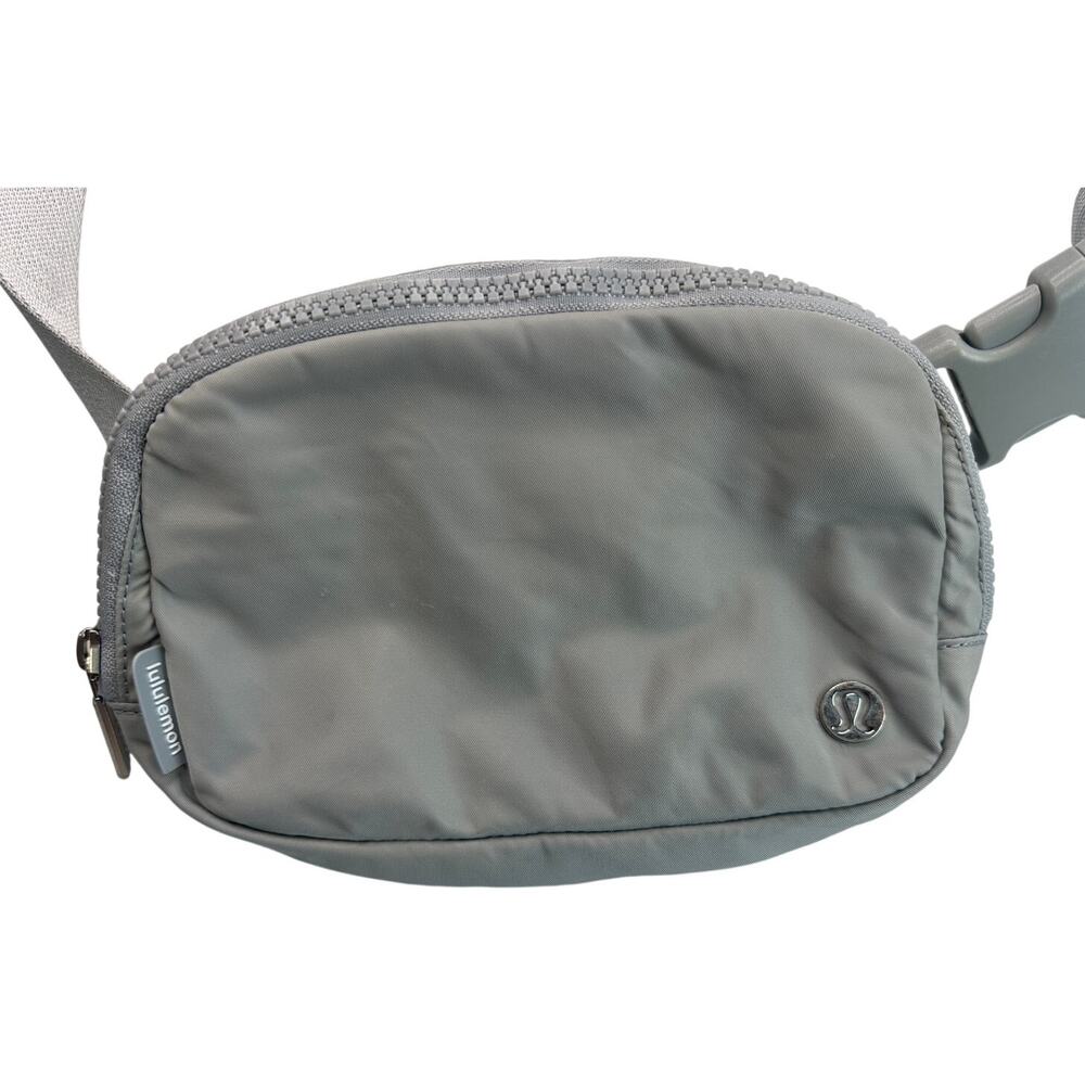 Lululemon Everywhere Belt Bag 1L Wordmark Strap Grey Nylon Fanny Pack